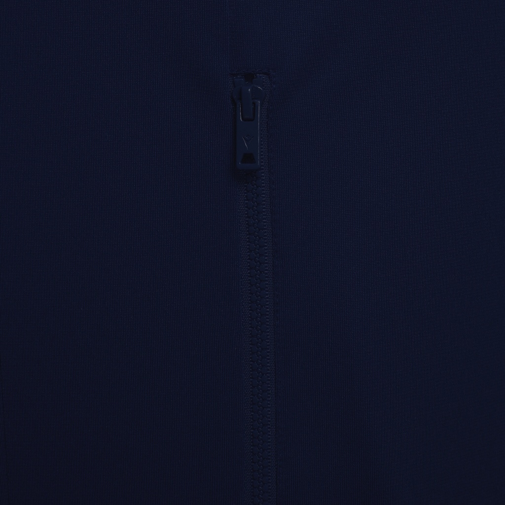 81670701_03.jpg