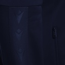 81610701_03.jpg