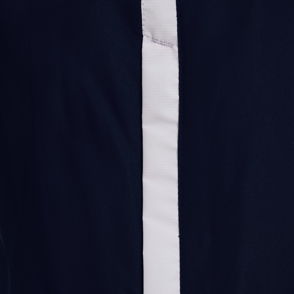 91620701_03.jpg